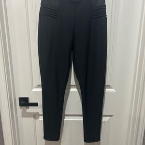 Black High-Waisted Compression Leggings